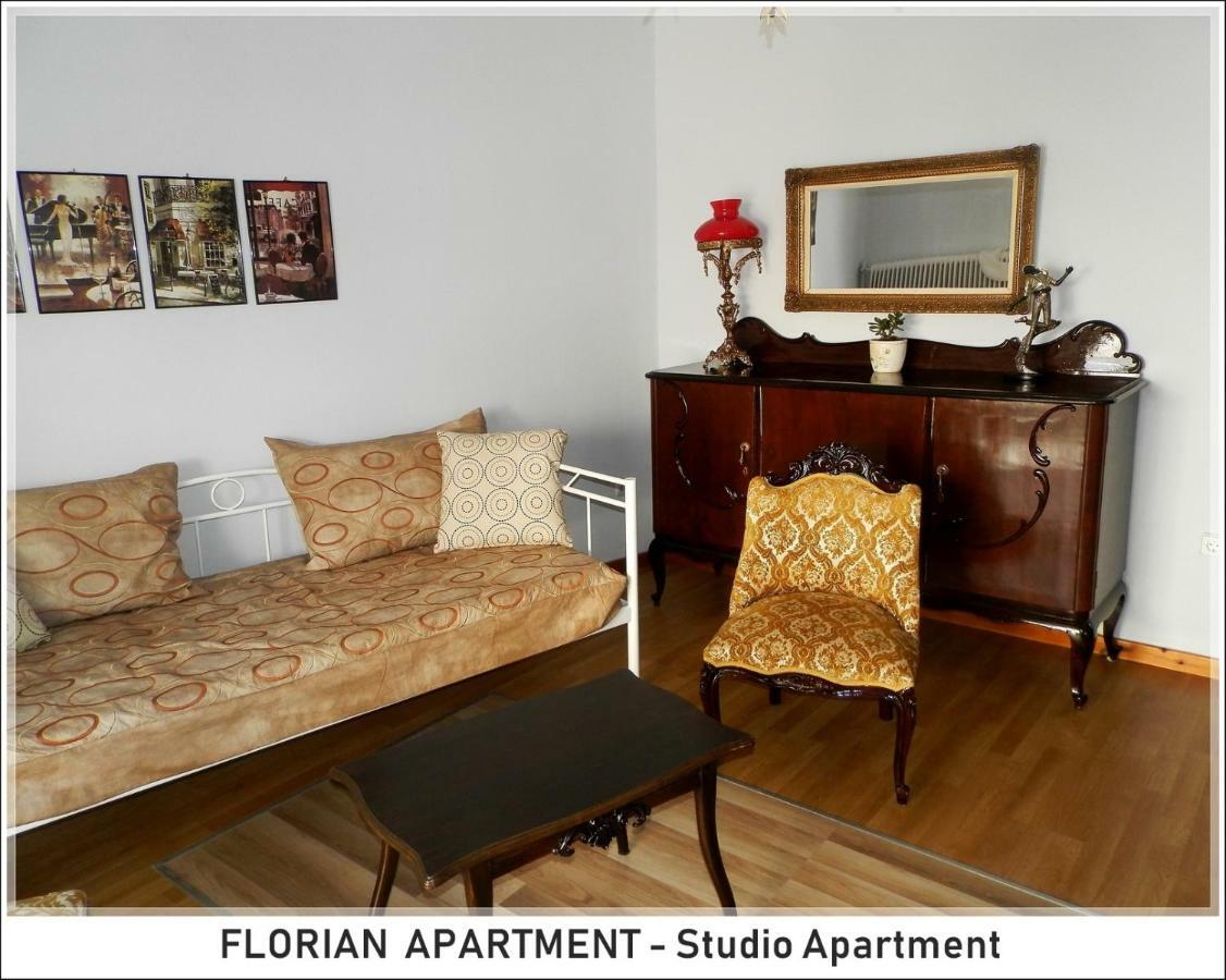 Florian Flat Complex Apartment เปรเวซา ภายนอก รูปภาพ
