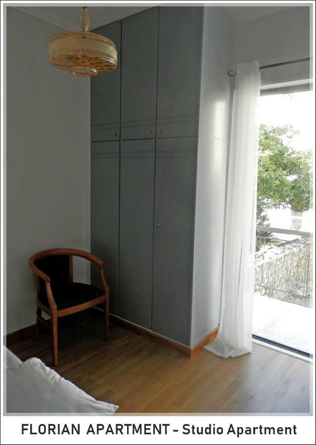 Florian Flat Complex Apartment เปรเวซา ภายนอก รูปภาพ